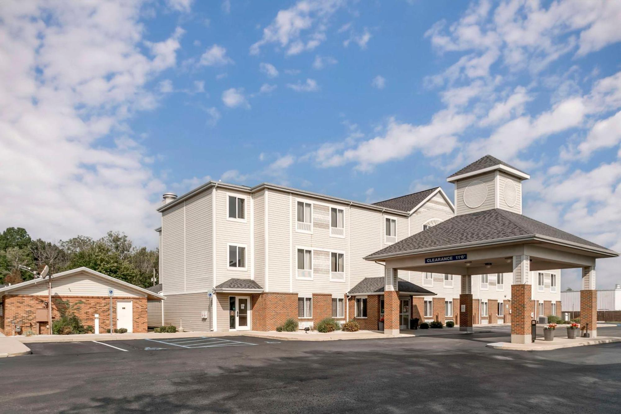Best Western Beacon Inn Grand Haven Kültér fotó